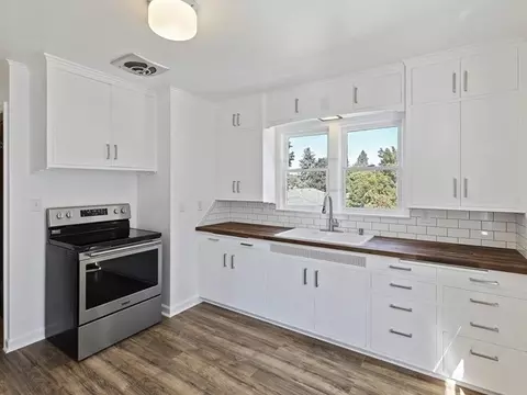 1507 E 17th Ave, Spokane, WA 99203 photo 4