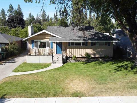 1815 E 40th Ave, Spokane, WA 99203 photo 2