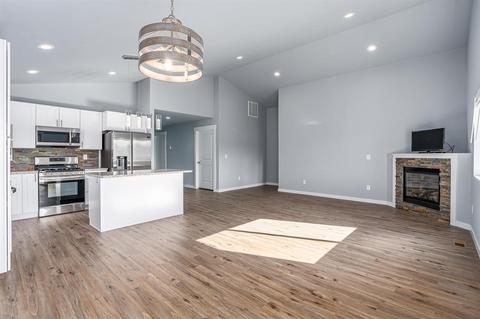 2018 E Hoffman Ave, Spokane, WA 99207 photo 4