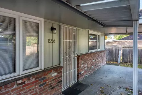 13202 E 4th Ave, Spokane Valley, WA 99216 photo 2