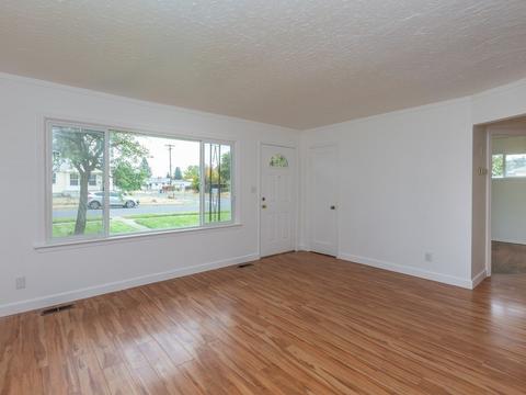 560 E Joseph Ave, Spokane, WA 99208 photo 4