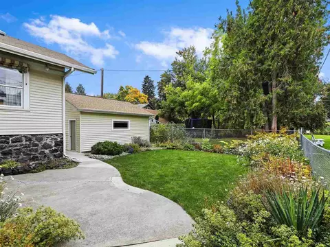334 E 16th Ave, Spokane, WA 99203 photo 26