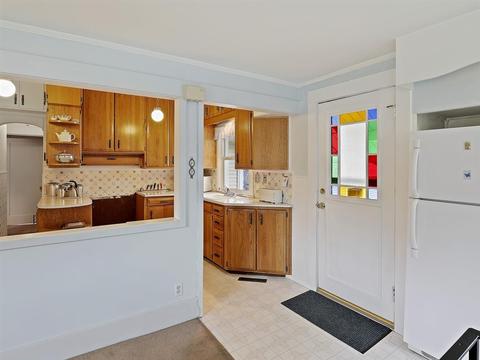334 E 16th Ave, Spokane, WA 99203 photo 9