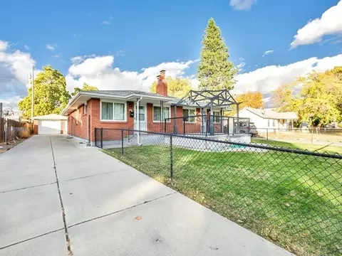 407-409 Everett Ave #PORTFOLIO OF 3 PROPERTIES AT, Spokane, WA 99207 photo 1