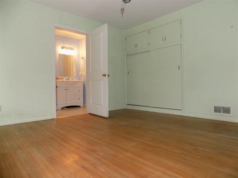 2215 E Queen Ave, Spokane, WA 99207 photo 9