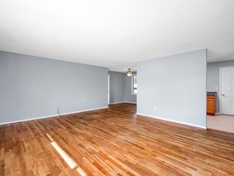 411 E Cozza Dr, Spokane, WA 99208 photo 3