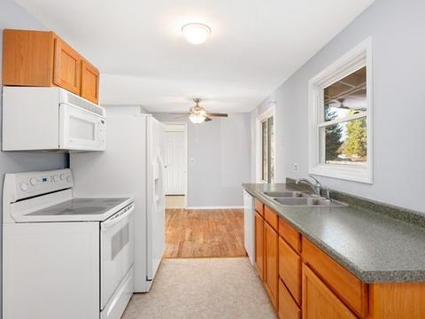 411 E Cozza Dr, Spokane, WA 99208 photo 8