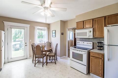 938 E Baldwin Ave, Spokane, WA 99207 photo 20