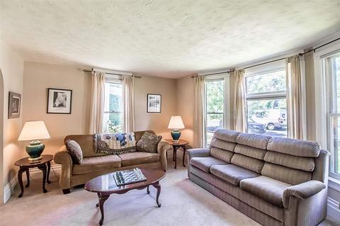 938 E Baldwin Ave, Spokane, WA 99207 photo 3
