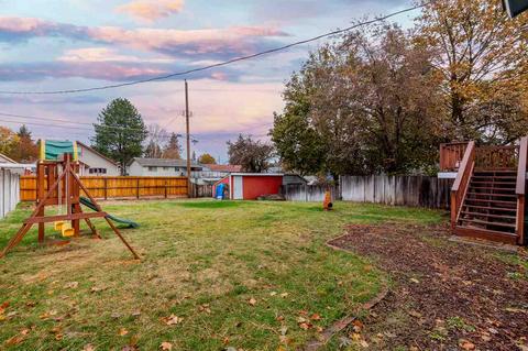 3715 E 33rd Ave, Spokane, WA 99223 photo 23