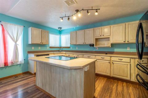 8233 E Upriver Dr, Spokane, WA 99212 photo 6