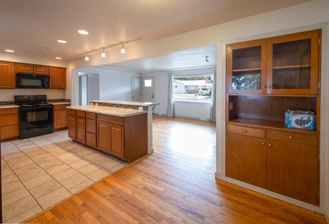 11813 E 15th Ave, Spokane Valley, WA 99206 photo 8