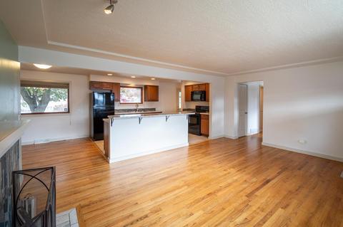 11813 E 15th Ave, Spokane Valley, WA 99206 photo 7