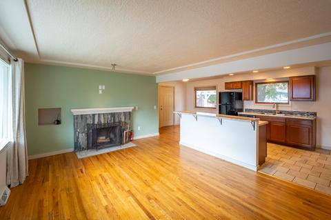 11813 E 15th Ave, Spokane Valley, WA 99206 photo 4