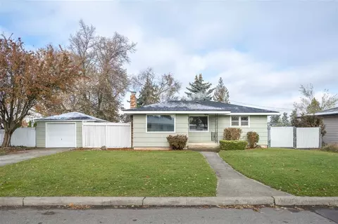 12923 E Maxwell Ave, Spokane Valley, WA 99216 photo 1