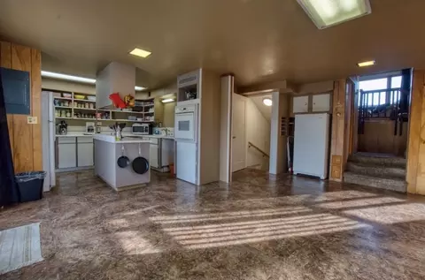 904 E Broad Ave, Spokane, WA 99207 photo 14