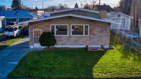 904 E Broad Ave, Spokane, WA 99207 photo 1