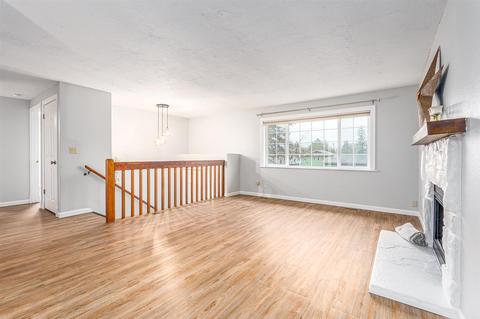 4253 E 29th Ave, Spokane, WA 99223 photo 2
