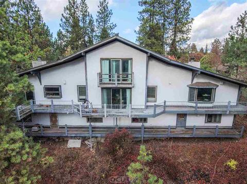 2002 E Overbluff Rd, Spokane, WA 99203 photo 2