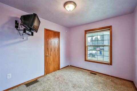 1308 E Longfellow Ave, Spokane, WA 99207 photo 11