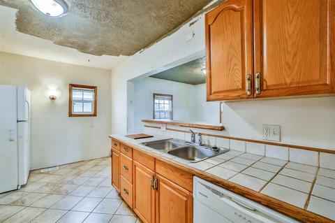 1308 E Longfellow Ave, Spokane, WA 99207 photo 7