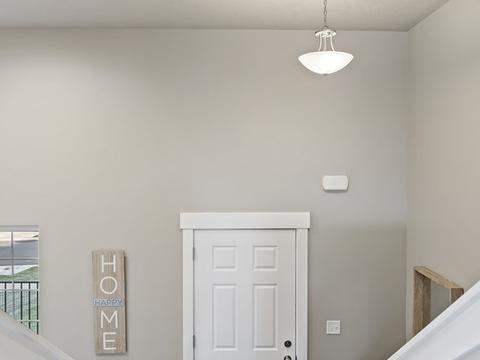 712 E Canterbury Ln, Colbert, WA 99005 photo 2