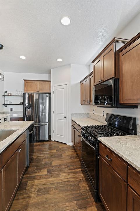 713 E Colbert Rd, Colbert, WA 99005 photo 6