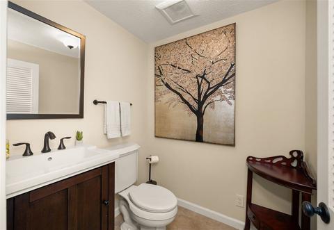 827 E Overbluff Rd, Spokane, WA 99203 photo 28