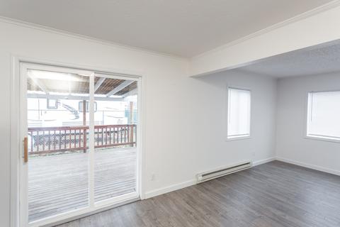 208 E Sanson Ave, Spokane, WA 99207 photo 8