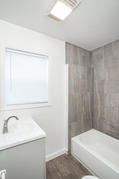 208 E Sanson Ave, Spokane, WA 99207 photo 12