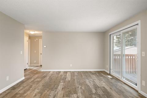 2507 E Hoffman Ave, Spokane, WA 99207 photo 4