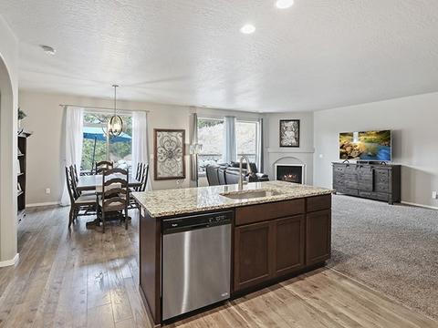 7607 E Ruby Ln, Spokane, WA 99212 photo 14