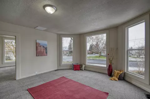 803 Euclid Ave, Spokane, WA 99207 photo 4