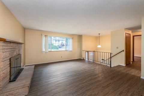 3811 E 13th Ave, Spokane, WA 99202 photo 7