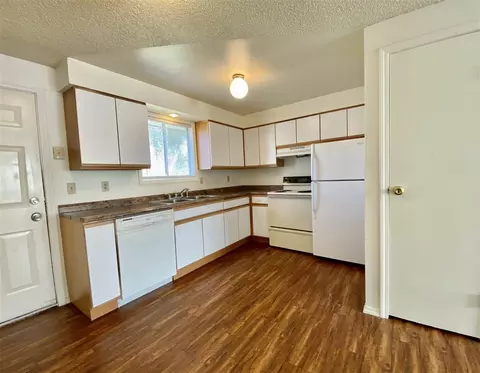 2807 E Sharp Ave, Spokane, WA 99202 photo 7