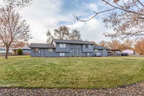 2807 E Sharp Ave, Spokane, WA 99202 photo 1
