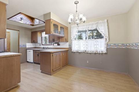 13720 E 30th Ave, Spokane Valley, WA 99216 photo 4