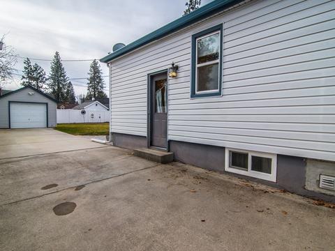 728 39th Ave, Spokane, WA 99203 photo 2