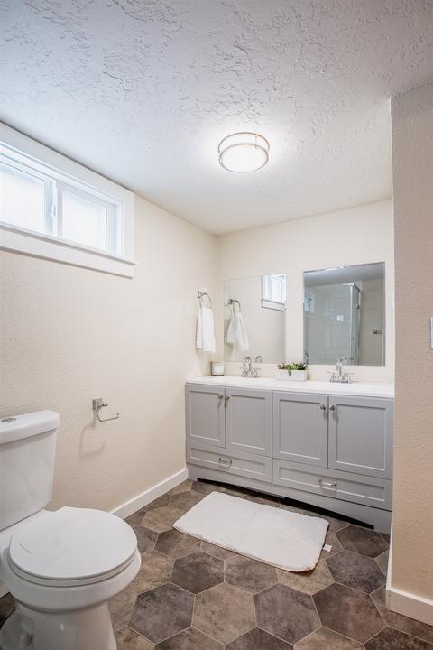 2414 E Hoffman Ave, Spokane, WA 99207 photo 21