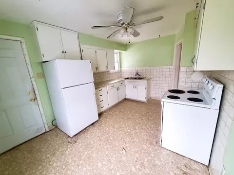 2118 E Longfellow Ave, Spokane, WA 99207 photo 3