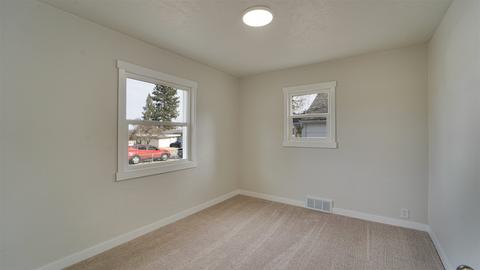 7106 E 5th Ave, Spokane Valley, WA 99212 photo 7