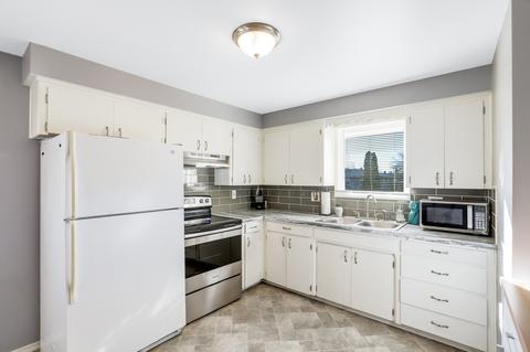 611 E Central Ave, Spokane, WA 99208 photo 12