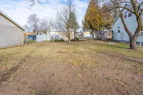 1015 E Central Ave, Spokane, WA 99208 photo 4
