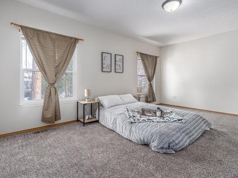 921 E Huron Dr, Spokane, WA 99208 photo 8