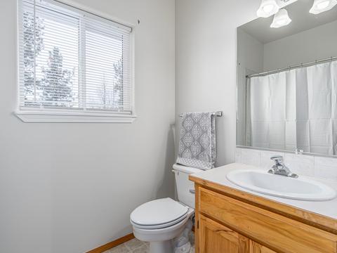 921 E Huron Dr, Spokane, WA 99208 photo 12