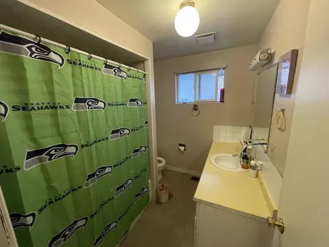 2017 E Mission Ave, Spokane, WA 99202 photo 8