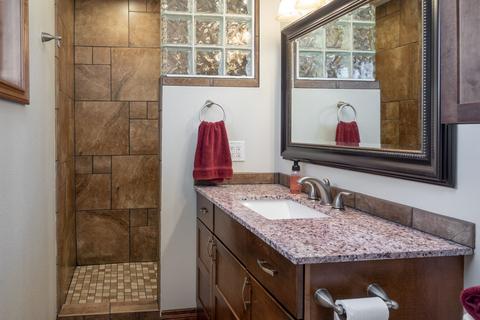 11813 E 16th Ave, Spokane Valley, WA 99206 photo 17