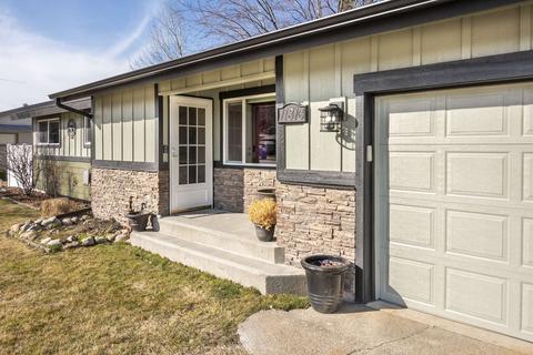 11813 E 16th Ave, Spokane Valley, WA 99206 photo 2