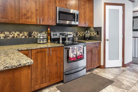 11813 E 16th Ave, Spokane Valley, WA 99206 photo 8
