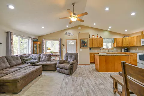 3712 E Woolard Rd, Colbert, WA 99005 photo 5